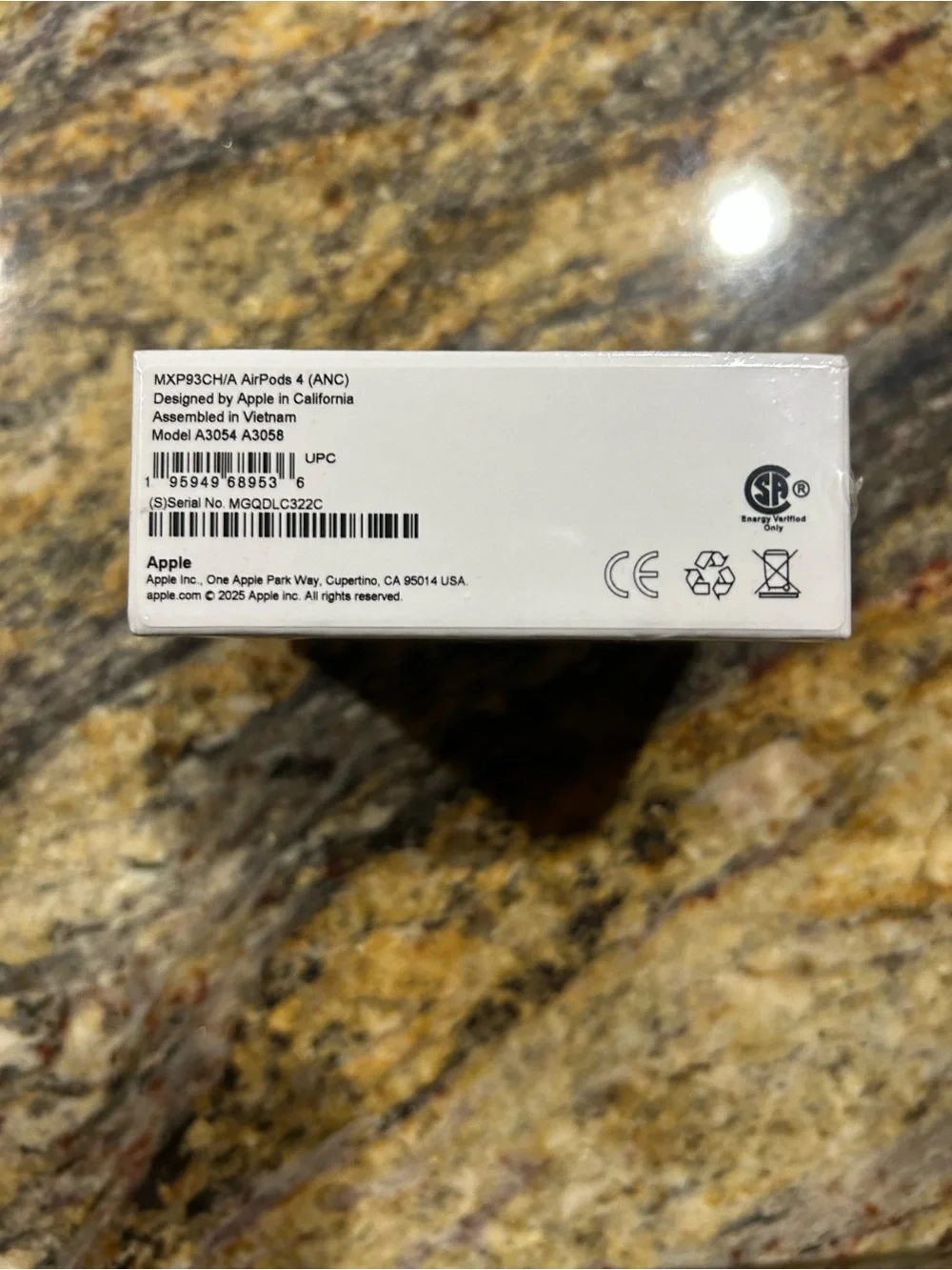 Brand New Apple Airpod Pro 4 Still in Original Packaging